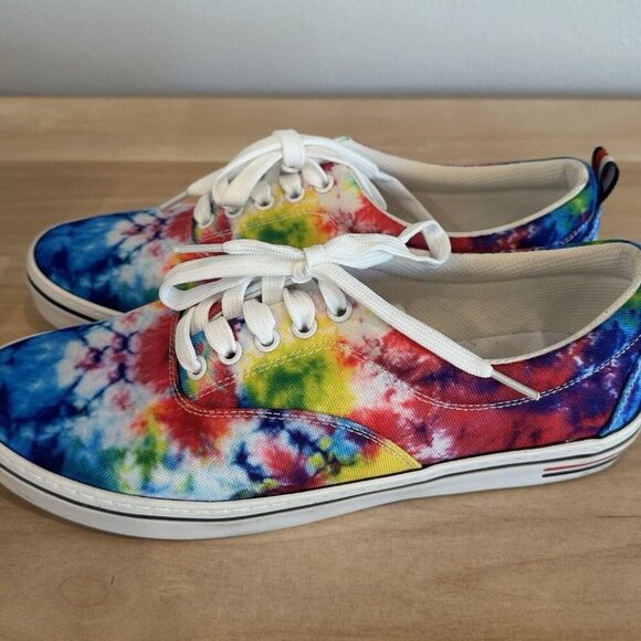 Tommy Hilfiger Tie Dye Multi-Color Canvas Foam Insert Lace Up Hippie Shoes - Picture 6 of 6